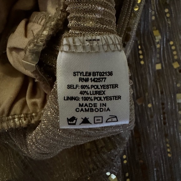 Blashe Metallic Gold Sequin Wrap Blouse (M) - Picture 4 of 6